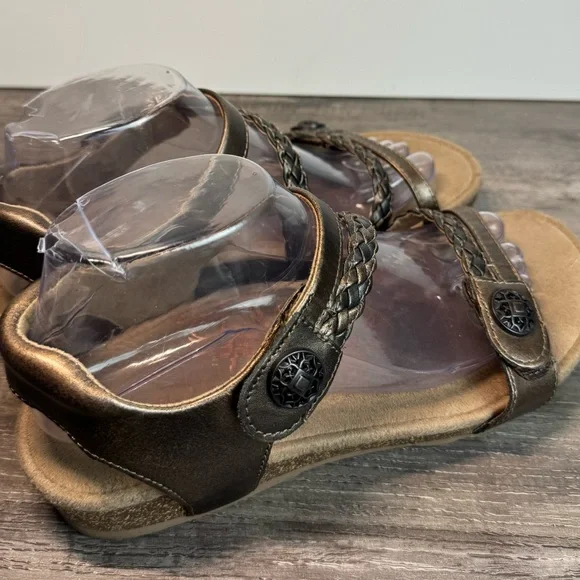 Aetrex Jillian Bronze Comfort Sandals Womens size 9 $135 IMMACULATE - Picture 7 of 13